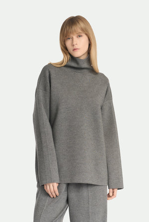 Turtle neck in cashmere silk
