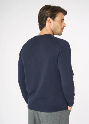 V neck sweater in luxury cashmere