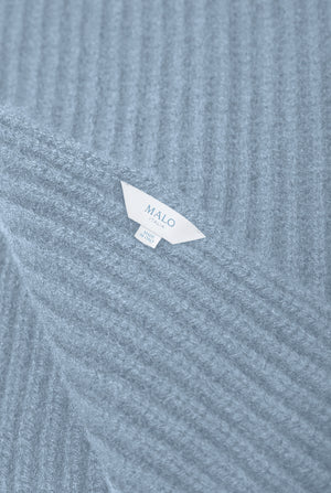 Scarf in luxury cashmere